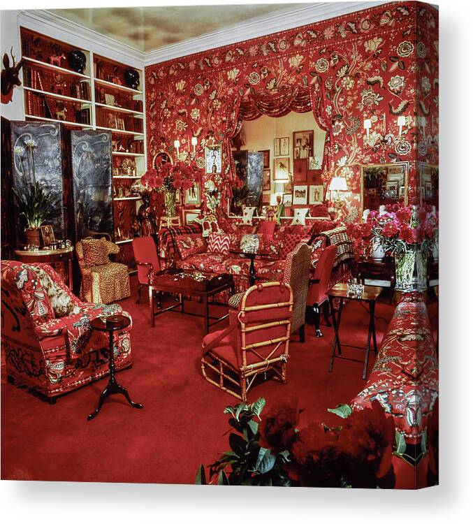 Architecture Canvas Print featuring the photograph Living Room in the Manhattan Apartment of Diana Vreeland by Richard Champion