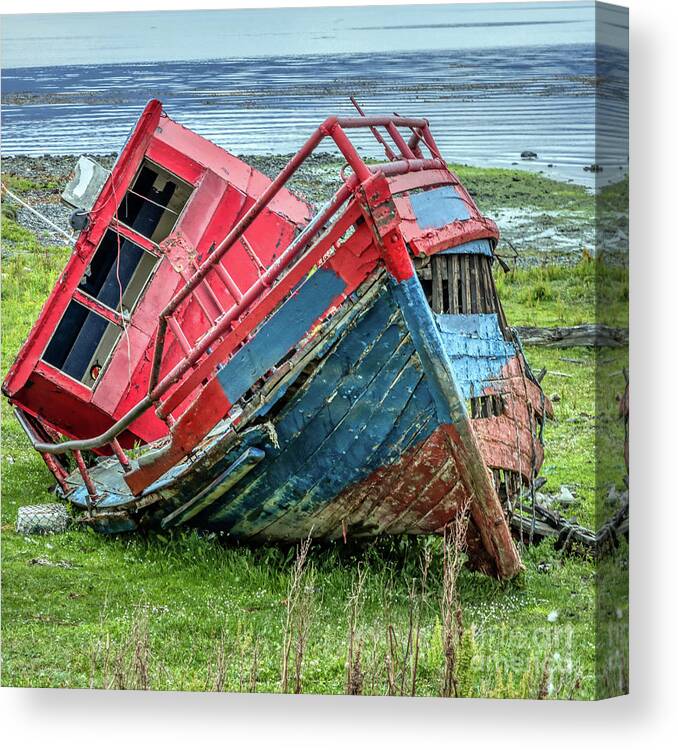 Transportation Canvas Print featuring the photograph Rotting Away by Tom Watkins PVminer pixs