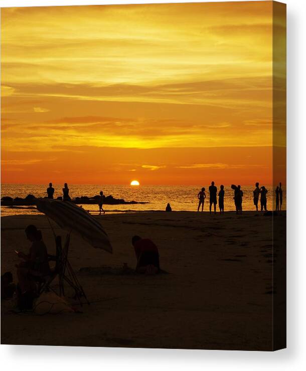 Sunset Canvas Print featuring the photograph Beach Day by Stoney Lawrentz