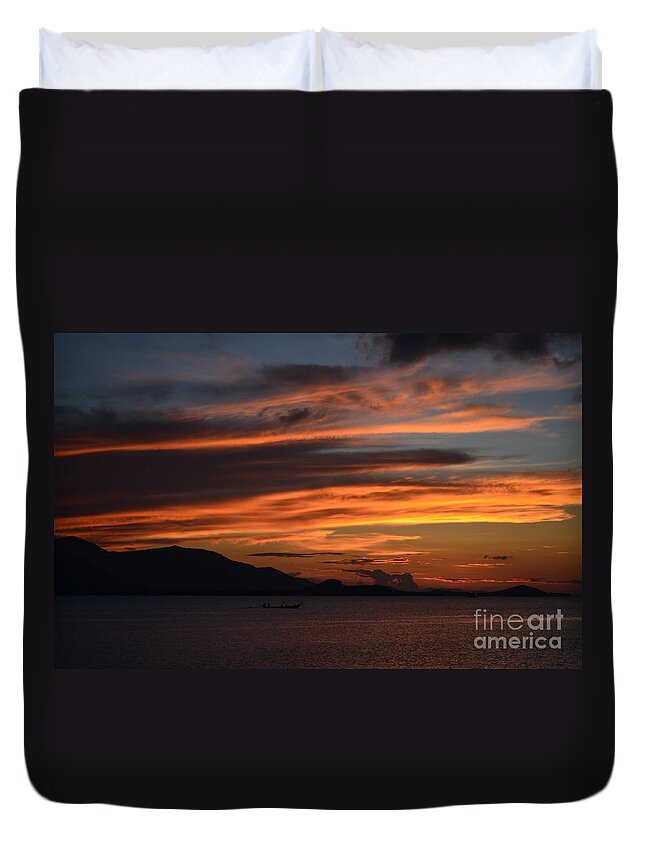 Michelle Meenawong Duvet Cover featuring the photograph Burning Sky #1 by Michelle Meenawong
