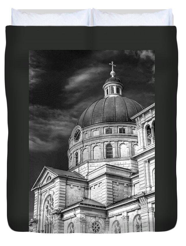 Catholic Duvet Cover featuring the photograph 0039 The Basilica of St. Josaphat by Steve Sturgill