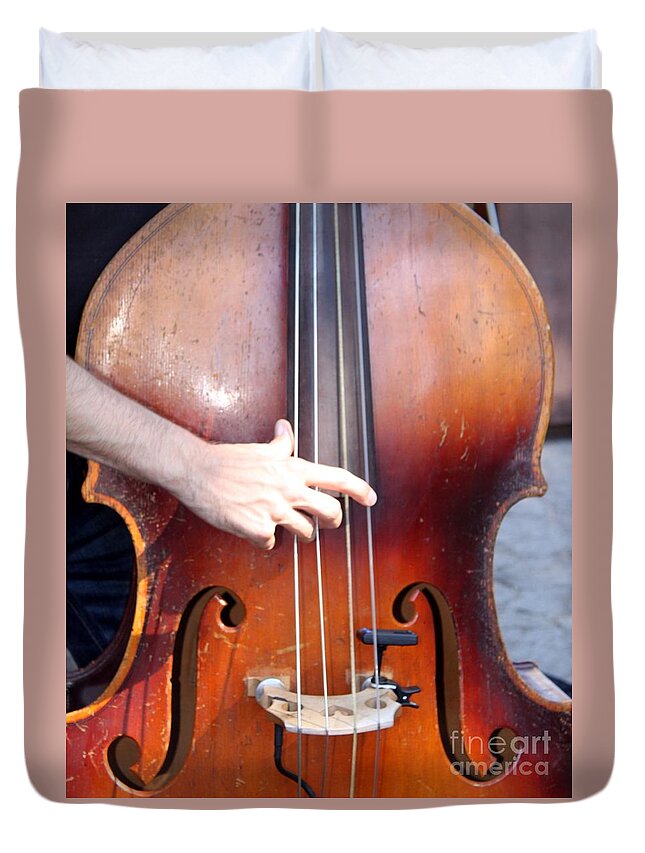 String Duvet Cover featuring the photograph Bass #1 by Henrik Lehnerer
