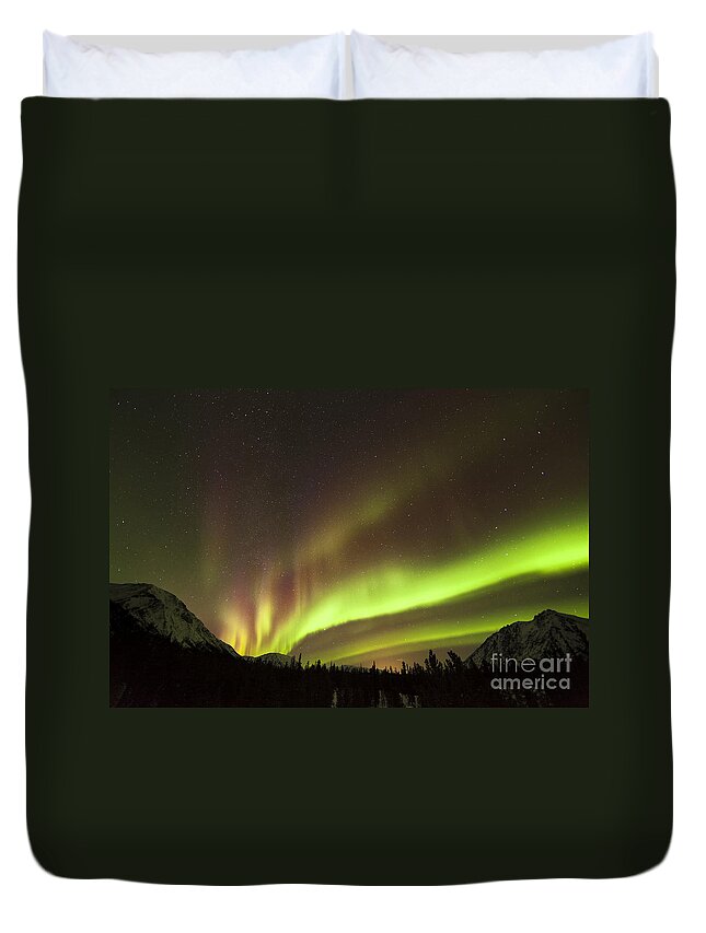 Horizontal Duvet Cover featuring the photograph Bright Aurora Borealis, Annie Lake #1 by Philip Hart