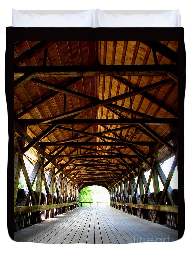 Covered Bridge Duvet Cover featuring the photograph Days of Old #1 by Elizabeth Dow