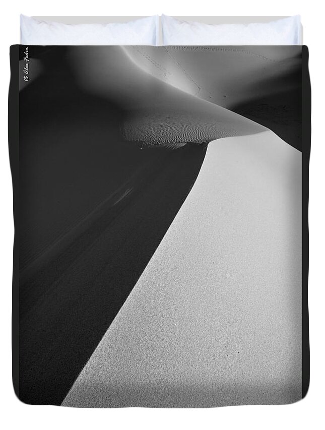 California Duvet Cover featuring the photograph Dunes #1 by Alexander Fedin
