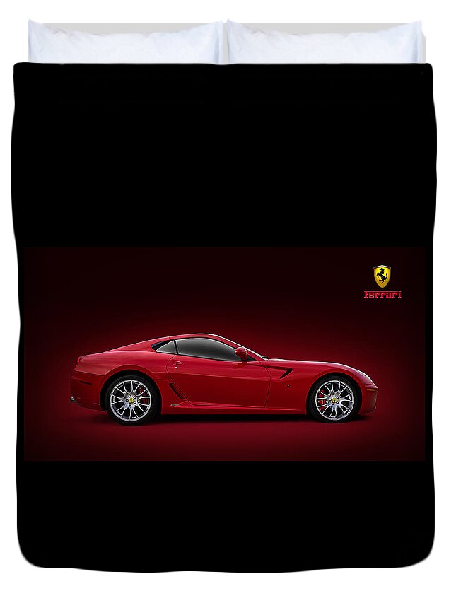 Ferrari Duvet Cover featuring the digital art Ferrari 599 GTB by Douglas Pittman