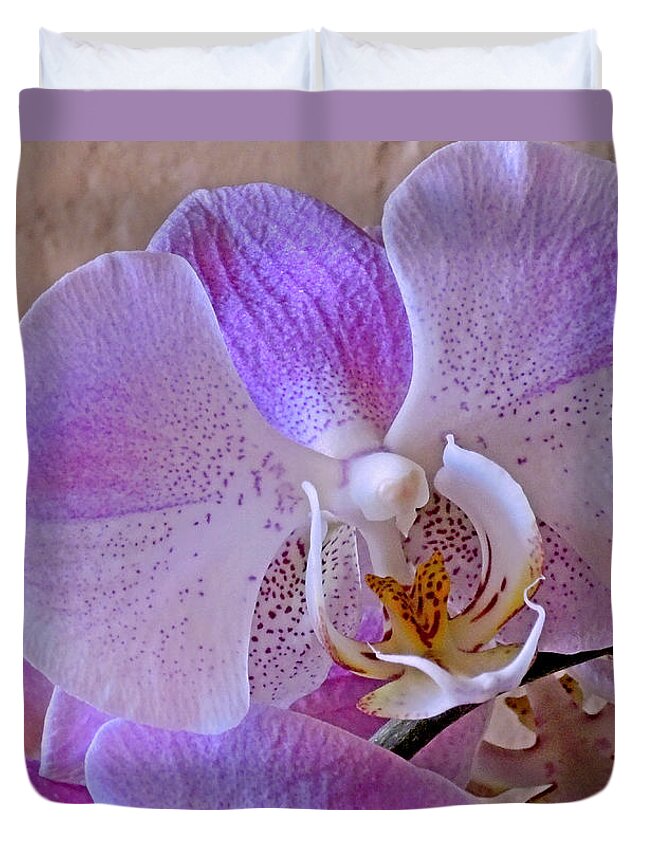 Floral Duvet Cover featuring the photograph Grace and Elegance #2 by Lynda Lehmann