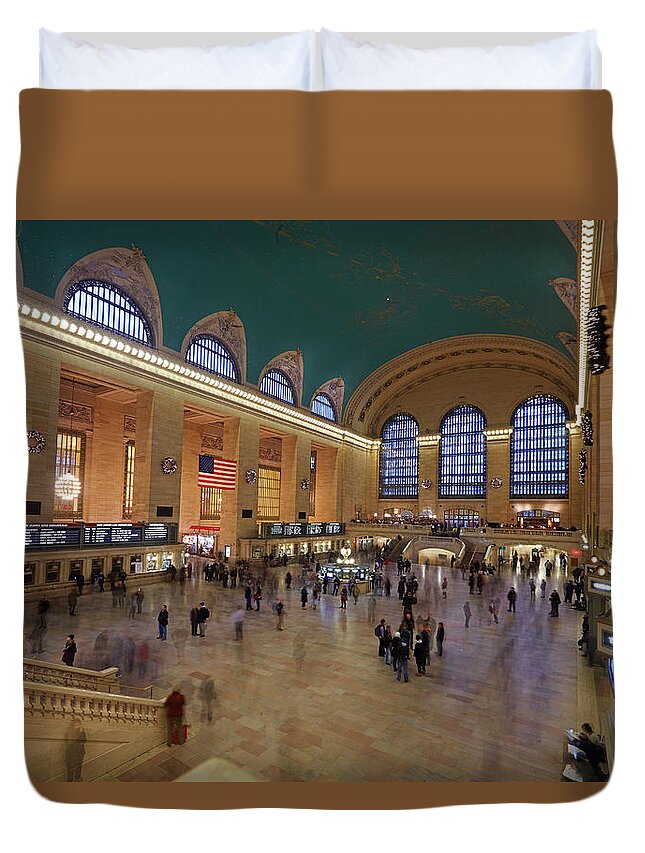 Arch Duvet Cover featuring the photograph Interior Of Grand Central Station #1 by Allan Baxter