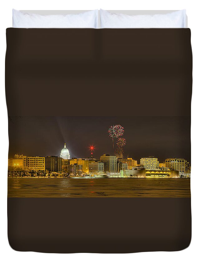 Capitol Duvet Cover featuring the photograph Madison New Years Eve by Steven Ralser