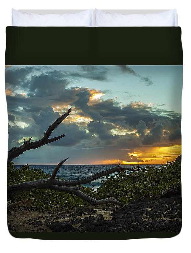 Aqua Duvet Cover featuring the photograph Makapuu Sunrise 5 #1 by Leigh Anne Meeks