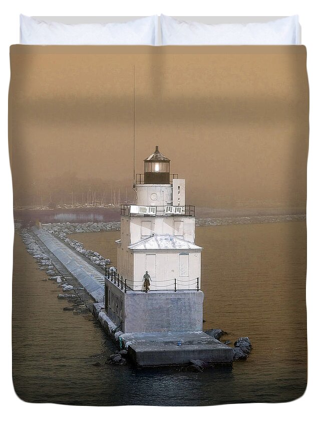 Lighthouse Duvet Cover featuring the photograph Manitowoc Breakwater Light by David T Wilkinson