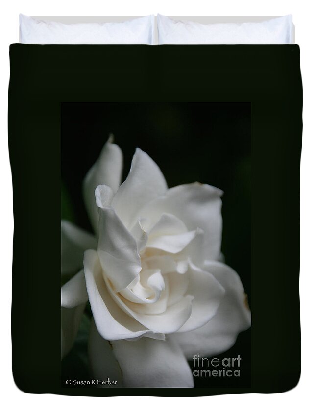 Flower Duvet Cover featuring the photograph Softly Unsaid by Susan Herber