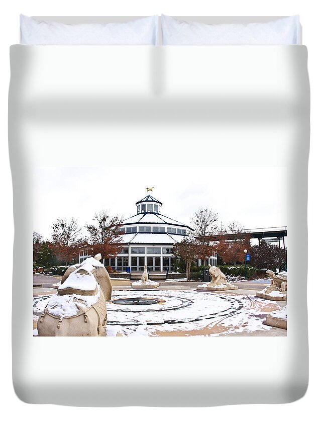 Coolidge Park Duvet Cover featuring the photograph Winter in Coolidge Park #1 by Tom and Pat Cory