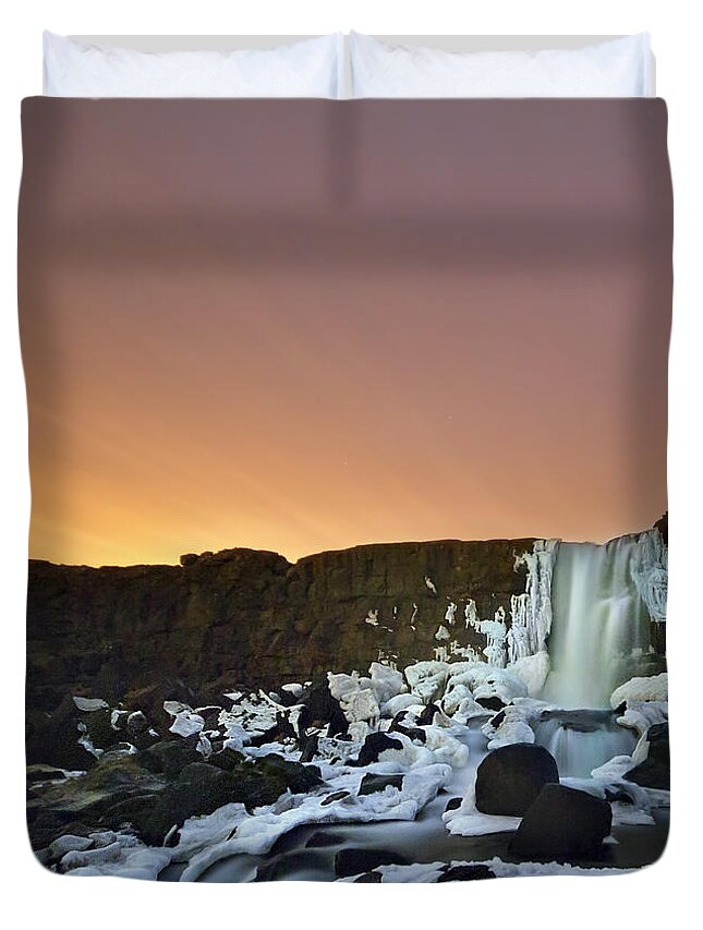 Oxararfoss Duvet Cover featuring the photograph 10 Minutes Of Magic by Evelina Kremsdorf