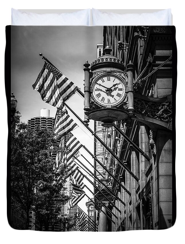 America Duvet Cover featuring the photograph Chicago Macy's Clock in Black and White #2 by Paul Velgos