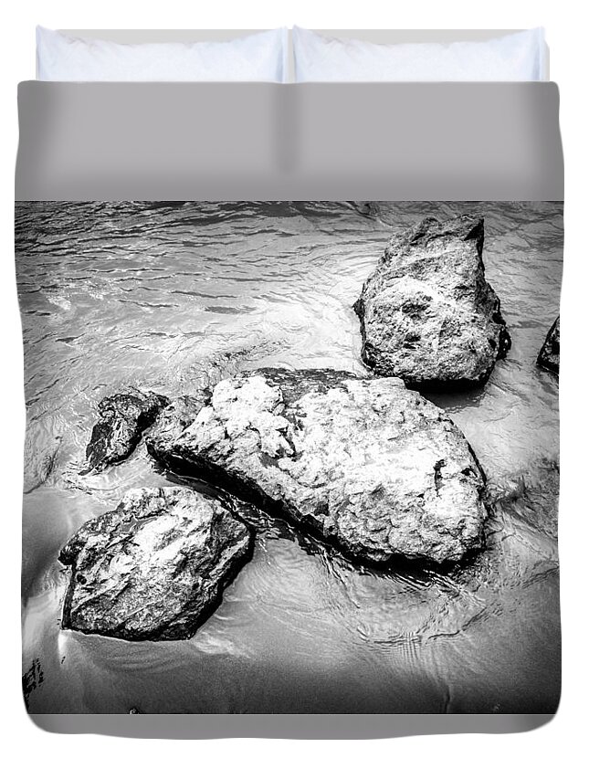 Alaska Duvet Cover featuring the photograph Rocks in the River #2 by Andrew Matwijec