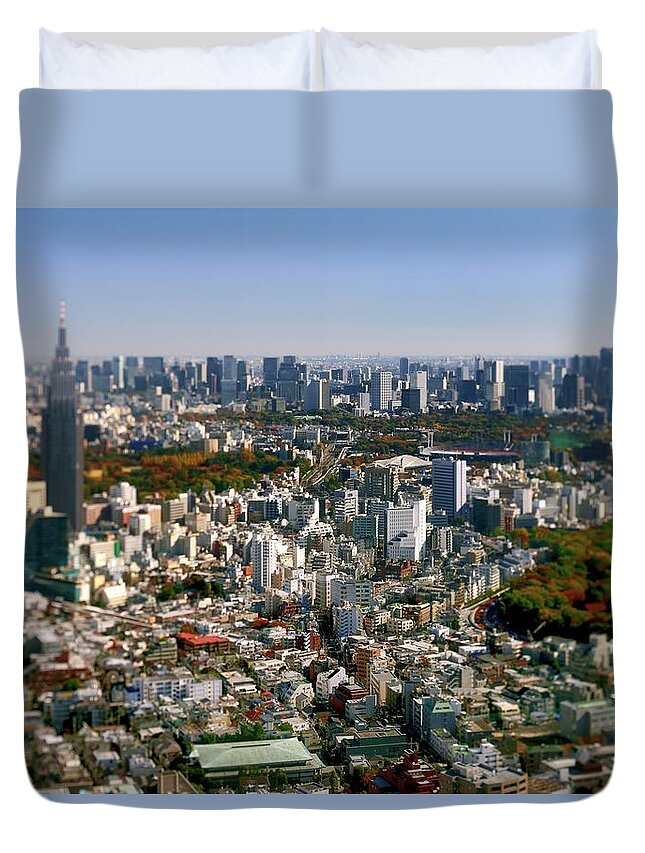 Treetop Duvet Cover featuring the photograph Tokyo Cityscape #2 by Vladimir Zakharov