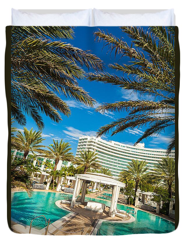 Architecture Duvet Cover featuring the photograph Fontainebleau Hotel #3 by Raul Rodriguez