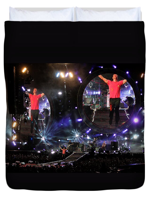 Coldplay Duvet Cover featuring the photograph Coldplay - Sydney 2012 by Chris Cousins
