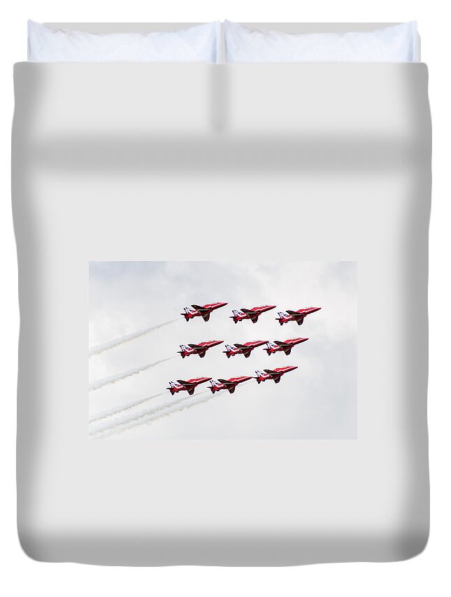 Red Arrows Duvet Cover featuring the photograph The Red Arrows #7 by Gary Eason
