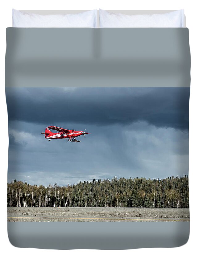 Aerospace Industry Duvet Cover featuring the photograph A Dehavillan Beaver Takes by Alasdair Turner
