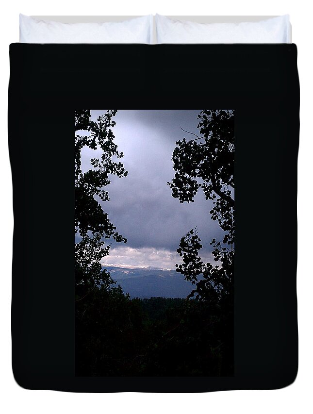 Landscape Duvet Cover featuring the photograph A Peek at Heaven by Fortunate Findings Shirley Dickerson