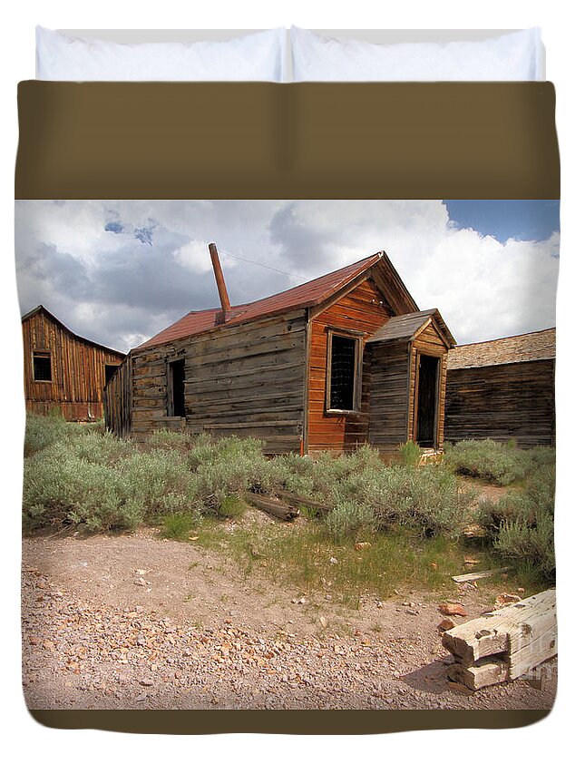 Bodie Duvet Cover featuring the photograph Abandoned by Adam Jewell