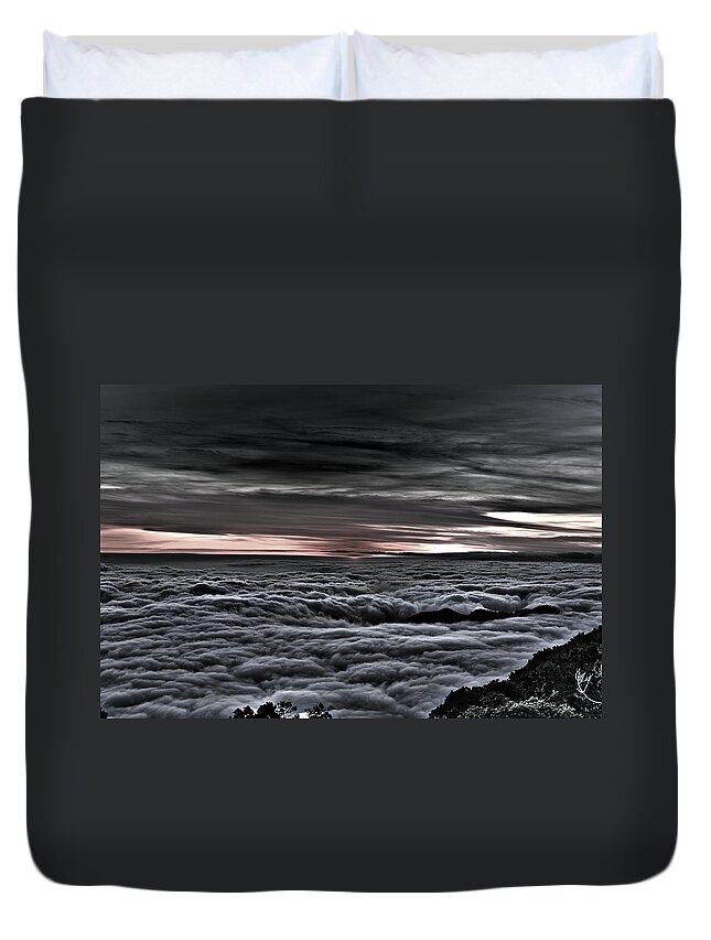 Mt Wilson Duvet Cover featuring the photograph Above the Marine Layer V2 by Richard J Cassato