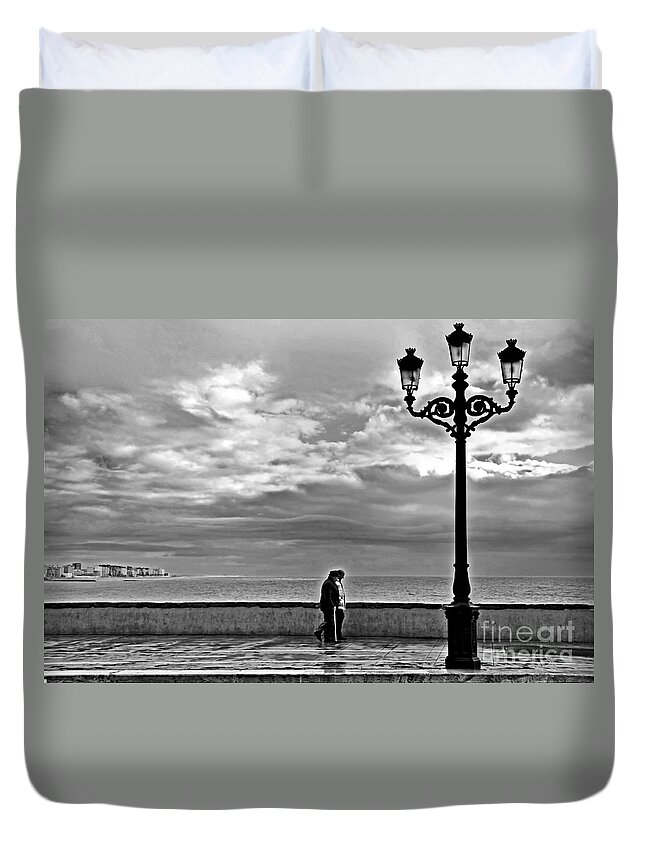 Bw Duvet Cover featuring the photograph Andaluzia - Spain - Cadiz Seaside by Carlos Alkmin
