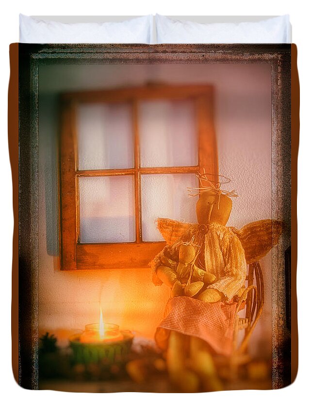 New England Duvet Cover featuring the photograph Angels by the fire by Jeff Folger