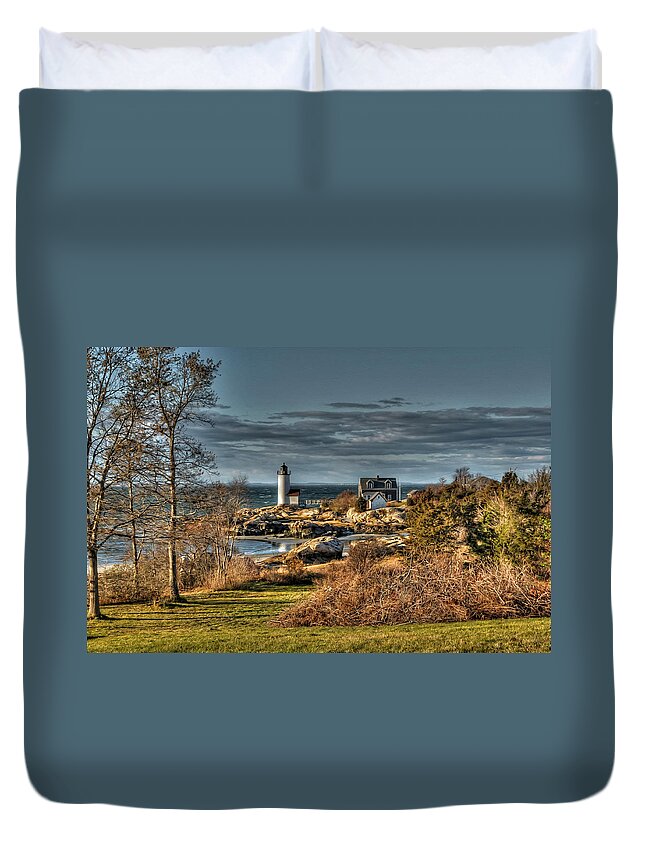 Annisquam Lighthouse Duvet Cover featuring the photograph Annisquam Lighthouse Late Autumn by Liz Mackney