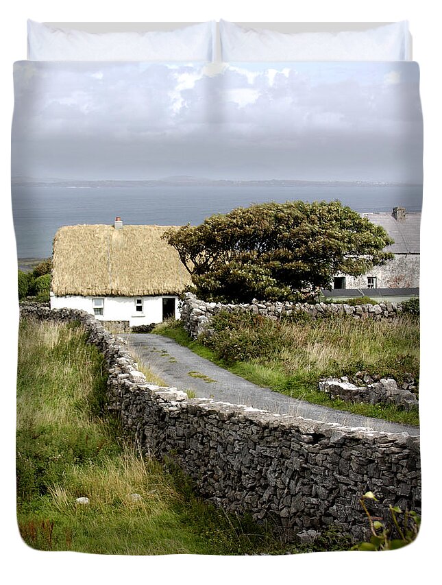 Cottage Duvet Cover featuring the photograph Aran Cottage by Jean Macaluso