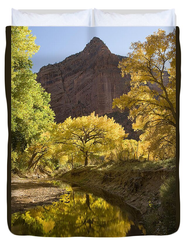 Feb0514 Duvet Cover featuring the photograph Autumn Canyon De Chelly by Tom Vezo