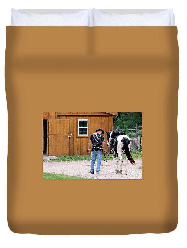 Horse Duvet Cover featuring the photograph Back to the Barn by Janice Byer