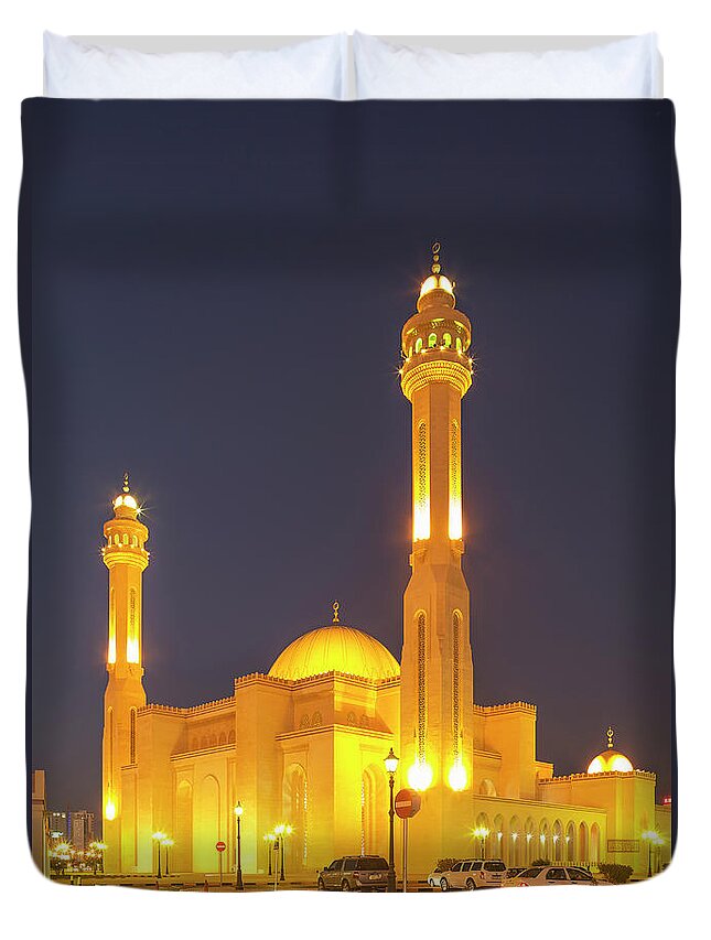 Tranquility Duvet Cover featuring the photograph Bahrain. Manama. The Al Fateh Grand by Buena Vista Images