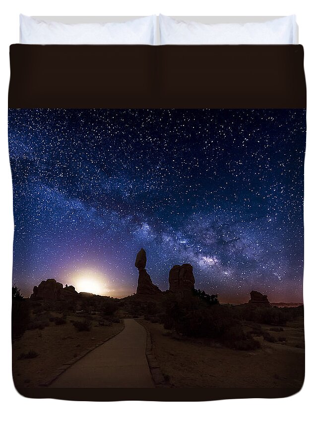 Utah Duvet Cover featuring the photograph Balance by Dustin LeFevre
