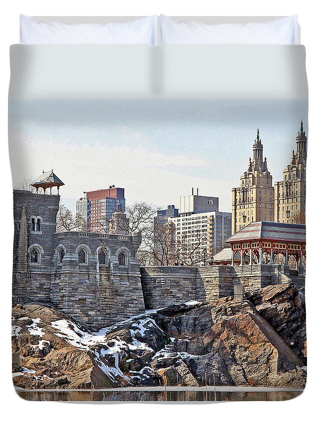 Castle Duvet Cover featuring the photograph Belvedere Castle by Andre Aleksis