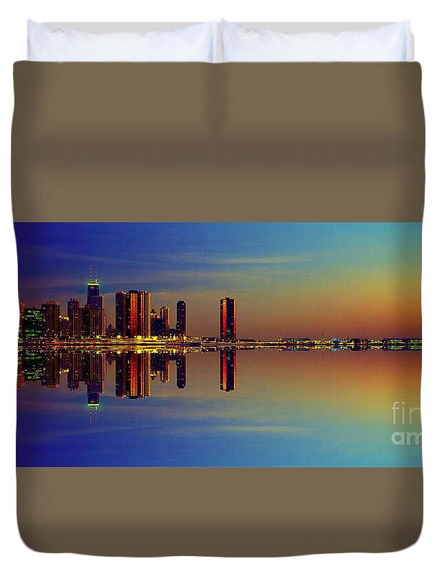Between Duvet Cover featuring the photograph Between Night and Day chicago skyline mirrored by Tom Jelen