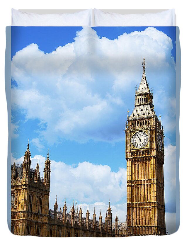 Big Ben Duvet Cover featuring the photograph Big Ben by Mariola Bitner