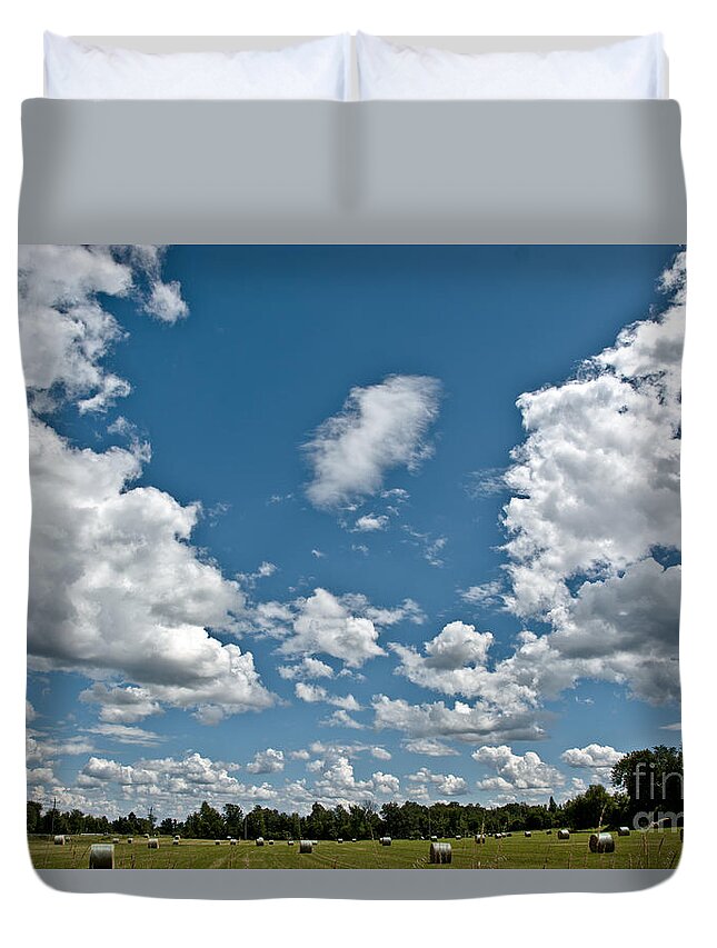 Sky Duvet Cover featuring the photograph Big Sky by Cheryl Baxter
