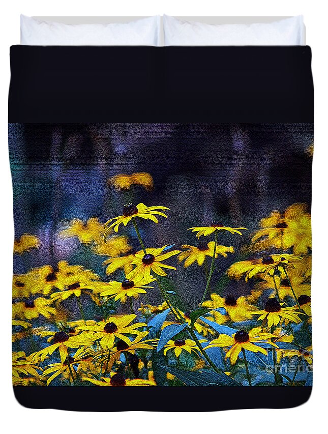 Mixed Media Art Duvet Cover featuring the photograph Black-Eyed Susans by Patricia Griffin Brett