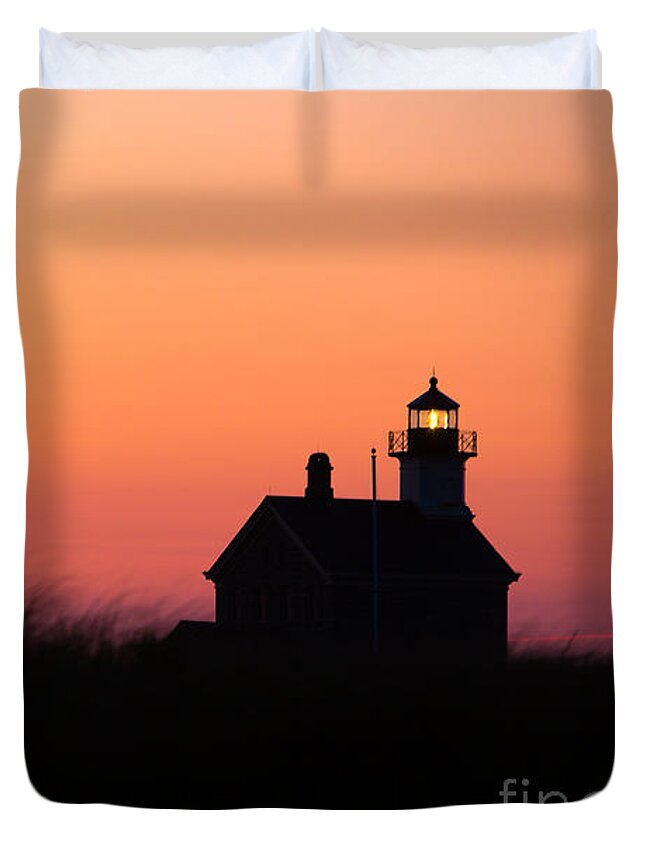 Lighthouse Duvet Cover featuring the photograph Block Island North Lighthouse by Diane Diederich