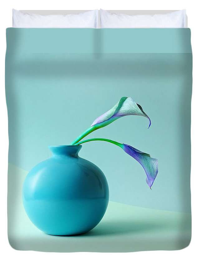 Calla Lily Duvet Cover featuring the photograph Blue Calla Lilies In Blue Vase by Juj Winn