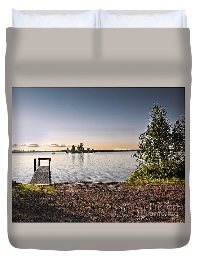Boat Landing Duvet Cover featuring the photograph Boat Landing by Gwen Gibson