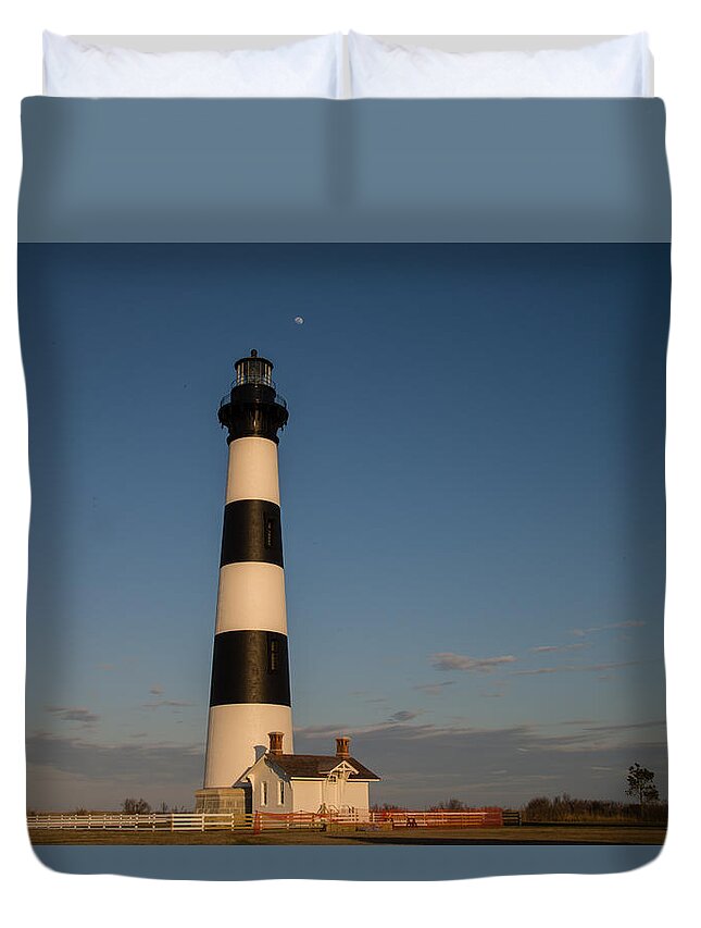 Light House Duvet Cover featuring the photograph Bodie Island Lighthouse Moon by Stacy Abbott