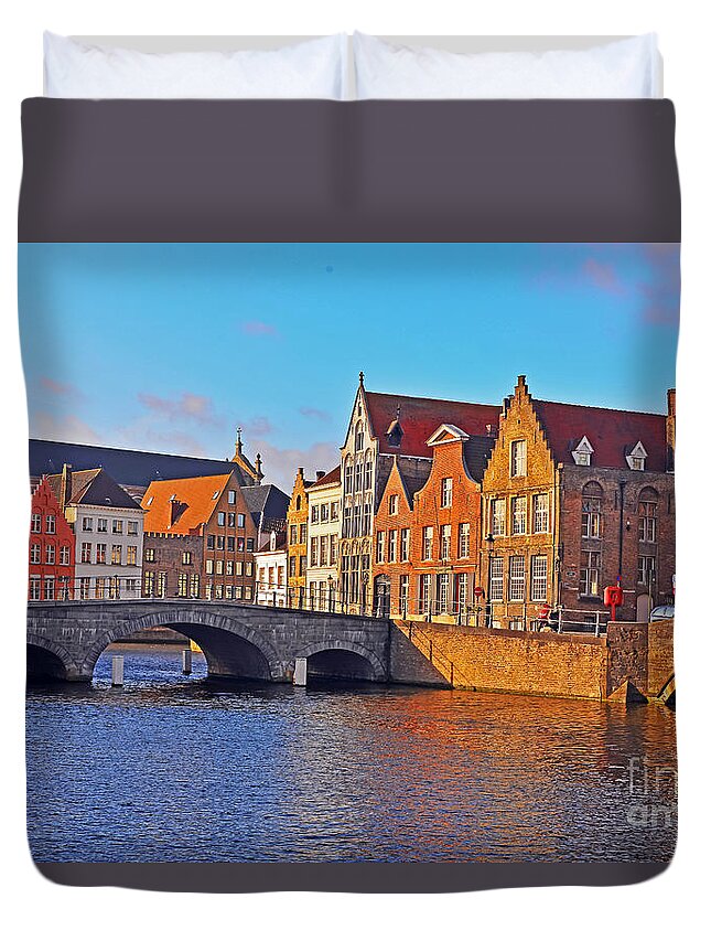 Travel Duvet Cover featuring the photograph Bruges Bridge by Elvis Vaughn