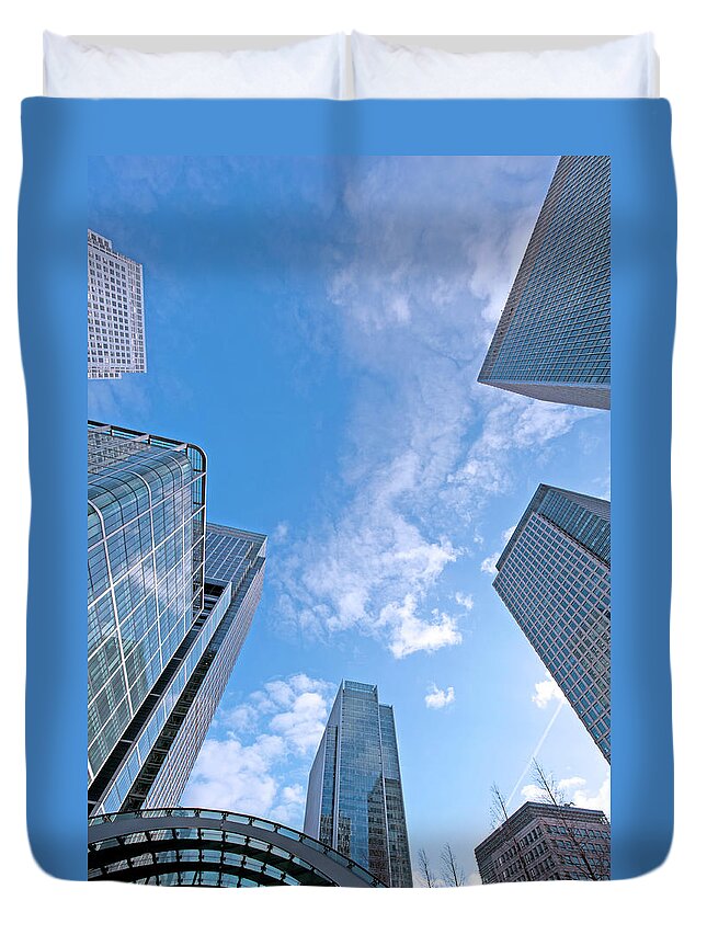 Financial Building Duvet Cover featuring the photograph Canary Wharf by Majaiva