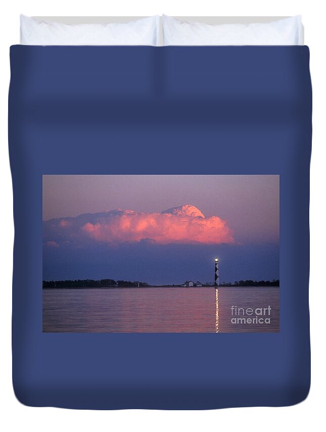 North Carolina Duvet Cover featuring the photograph Cape Lookout Lighthouse by Bruce Roberts