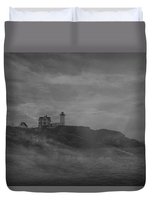 Cape Neddick Lighthouse Duvet Cover featuring the photograph Cape Neddick Lighthouse by Raymond Salani III