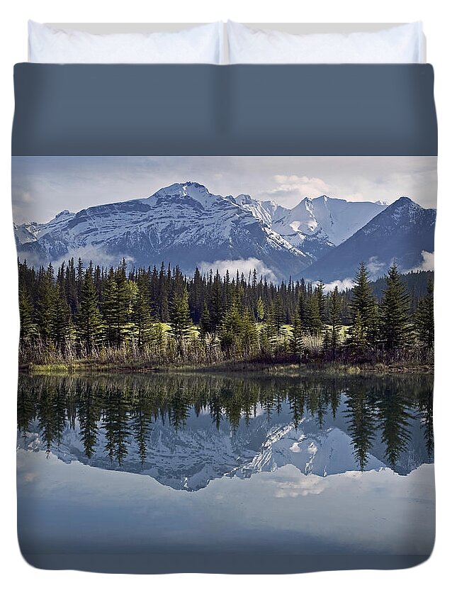 Cascade Duvet Cover featuring the photograph Cascade Ponds by Paul Riedinger